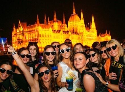 Danube Beat Boat Party image